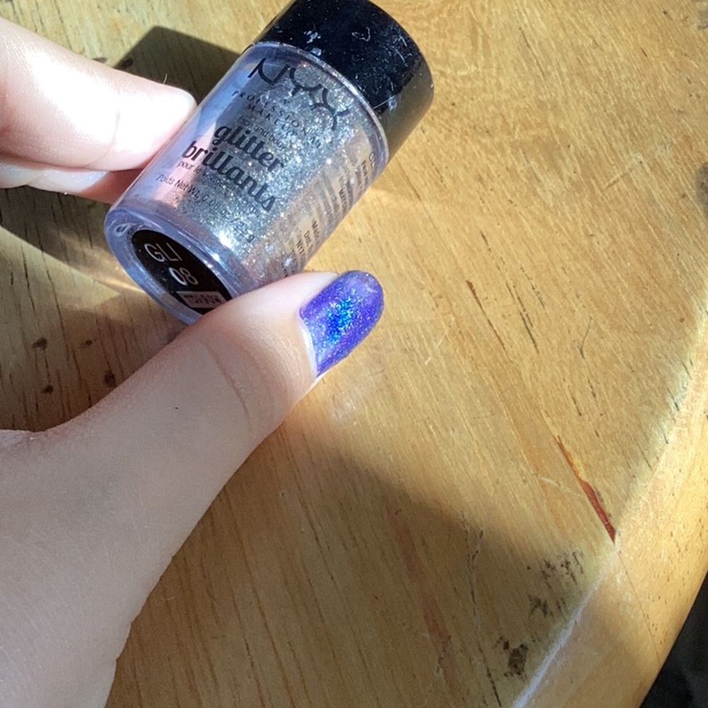 NYX professional, make up glitter